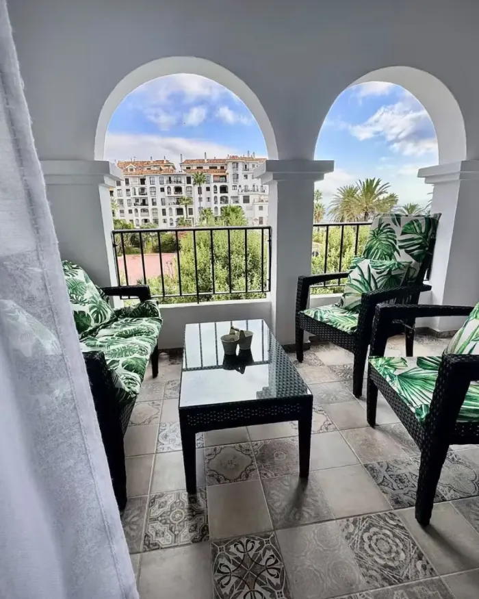 Lägenhet till salu i Puerto La Duquesa, Manilva