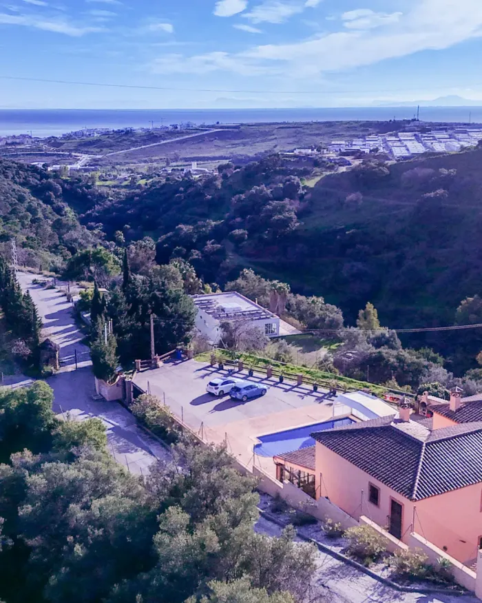 Villa for sale in Altos de Estepona