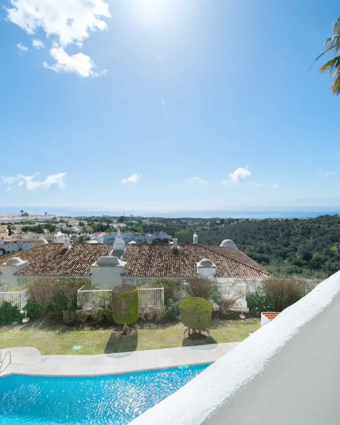 Apartment for sale in Calahonda, Mijas Costa