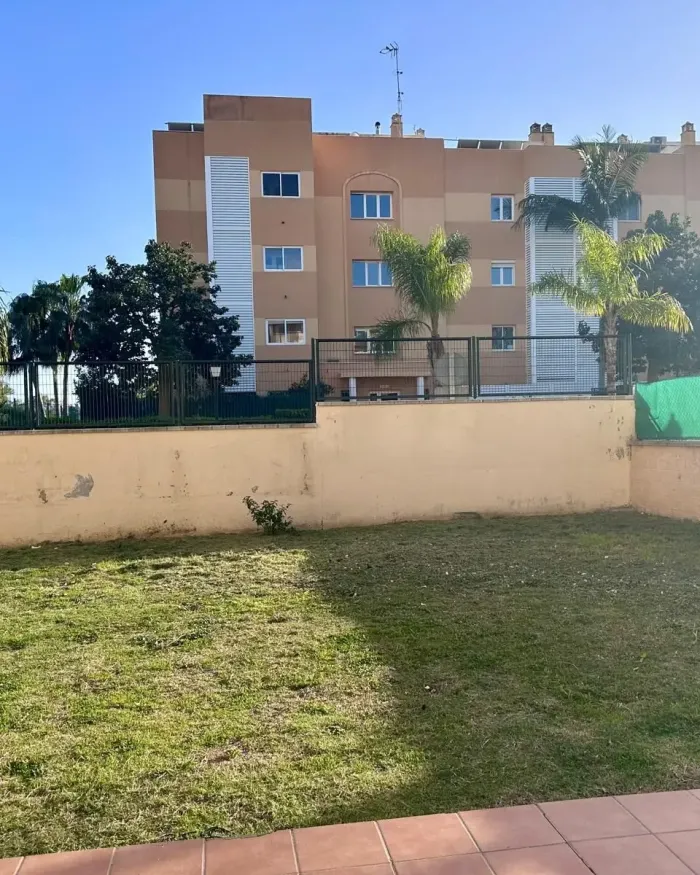 Markplanslägenhet till salu i Las Joyas, Estepona East
