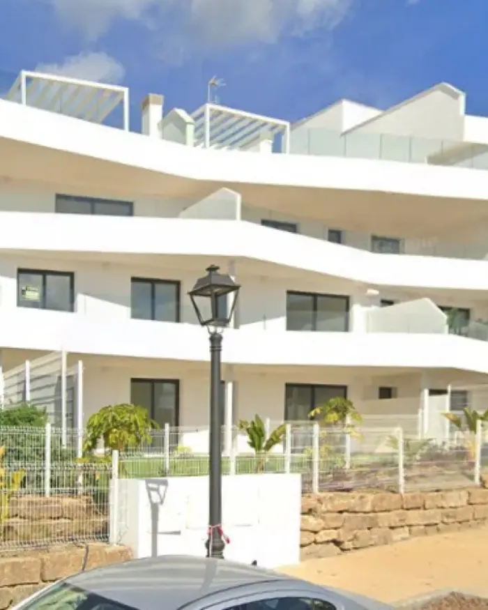 Apartamento Planta Baja en venta en Guadalobon, Estepona West