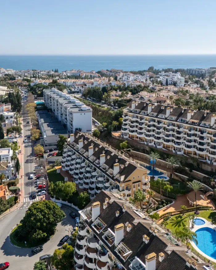 Tvåvåningslägenhet till salu i Nueva Andalucia, Marbella