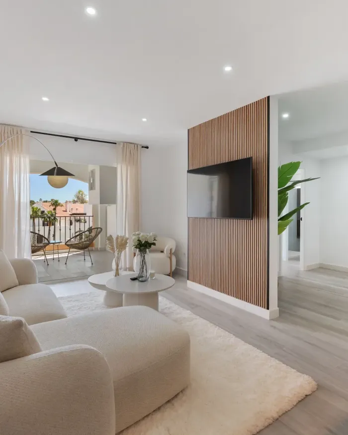 Apartment for sale in Puerto Golf, Nueva Andalucia
