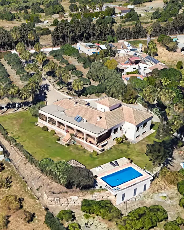 Casa en venta en El Padron, Estepona East