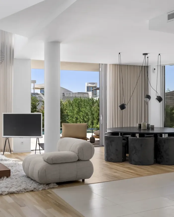 Semi-fritliggende villa til salg i Sierra Blanca, Marbella Golden Mile