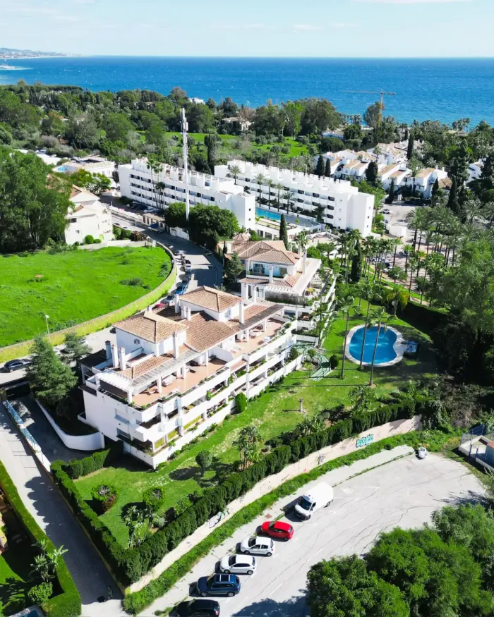 Ground Floor Apartment for sale in Balcones de Puente Romano, Marbella Golden Mile