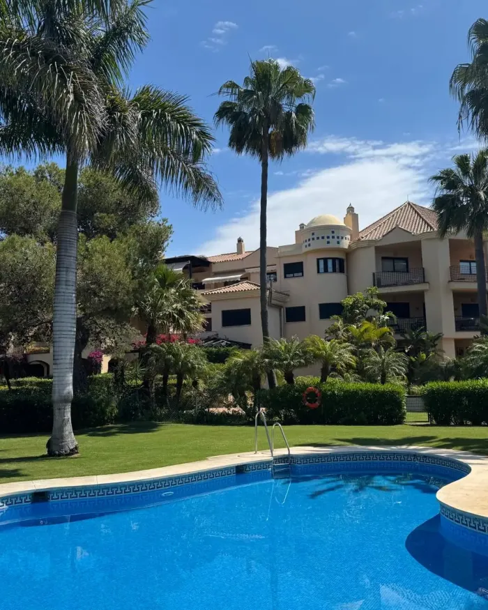Appartement te koop in Las Mimosas, Marbella - Puerto Banus