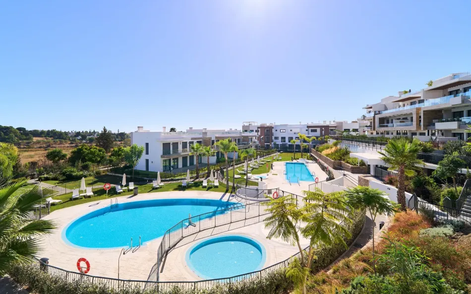 Key Ready new development of luxury apartments in a prime location next to Puerto Banús - Fully Furnished
