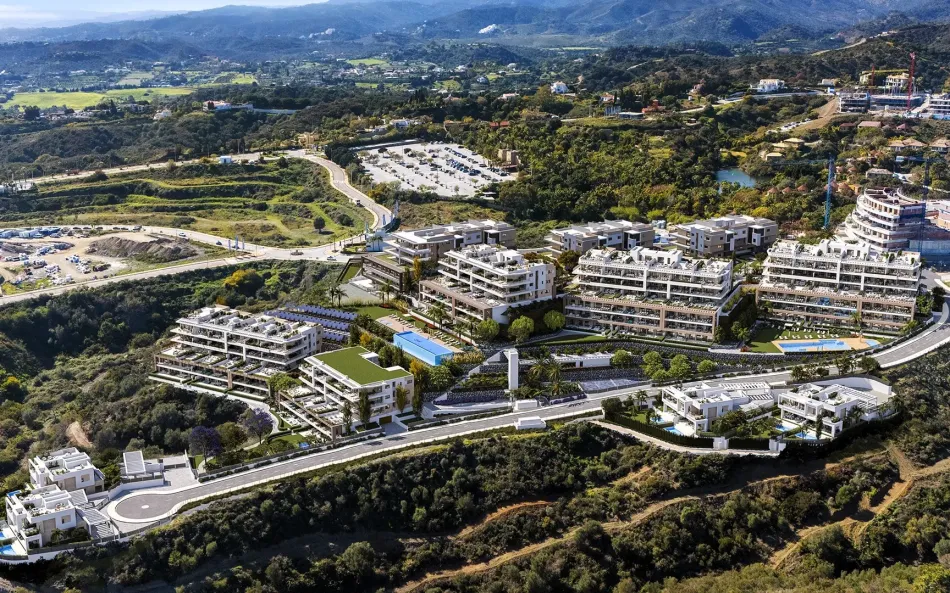 New project in the New Golden Mile with spectacular sea views