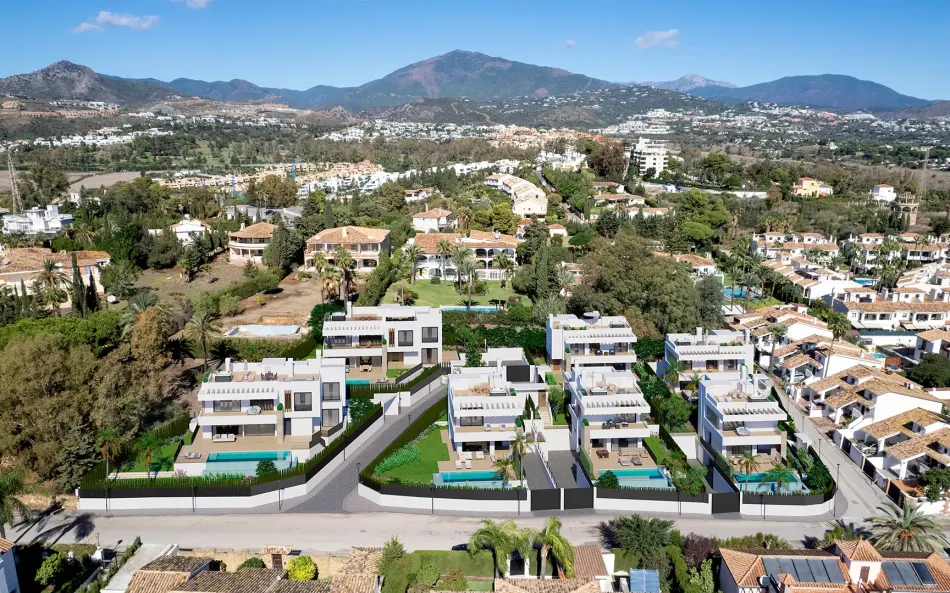 Seven luxury villas in a prime location close to Puerto Banús